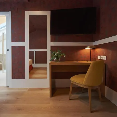 Hotell Intelier Katalina