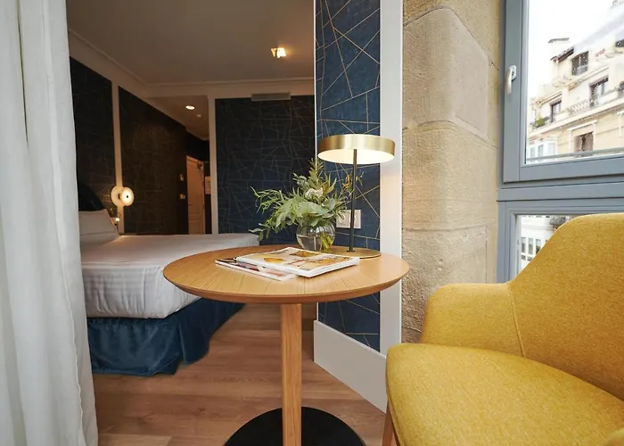 Intelier Katalina Hotell 3*