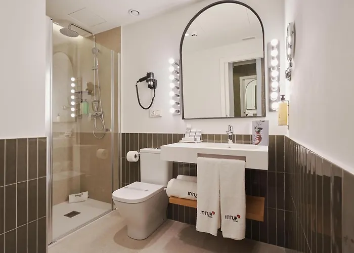 Hotell Intelier Katalina